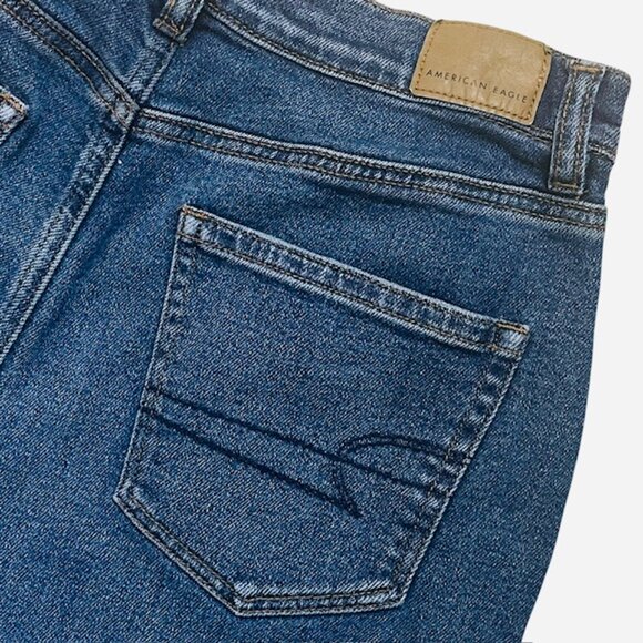 AMERICAN EAGLE Stretch High-Rise Button-Fly Mom Jeans - Size 2 Short - Picture 5 of 10